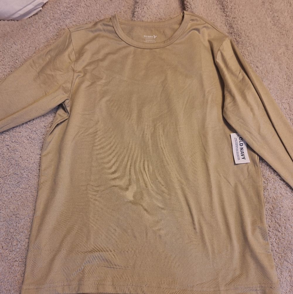 Old Navy Long Sleeve Crew Tee in Khaki